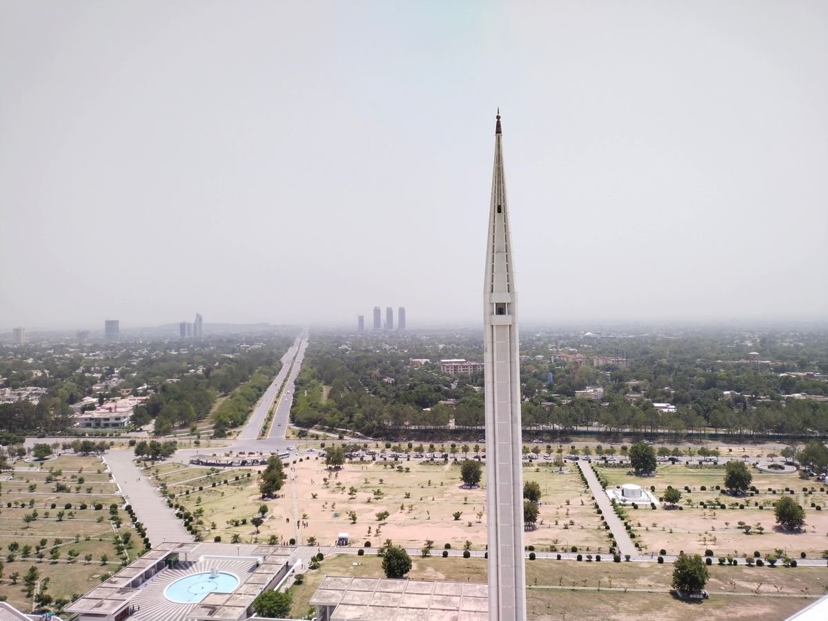 How Overseas Pakistanis Can Buy Property in Pakistan Safely: A 2026 Remote-Buyer's Guide